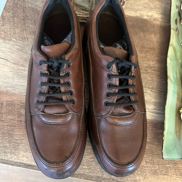 Vintage Red Wing (Made in USA) leather Steel Toe Work Shoe Size 10 D - Picture 2 of 13